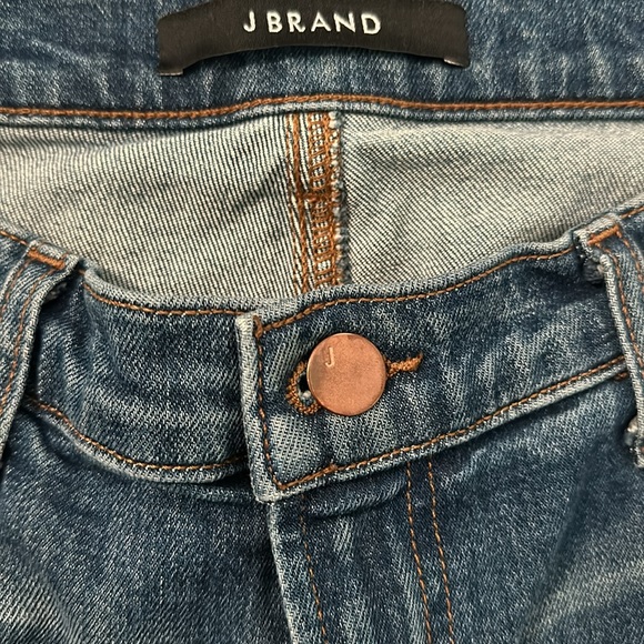 J Brand- size 27-Cropped Ellis- - Picture 4 of 4